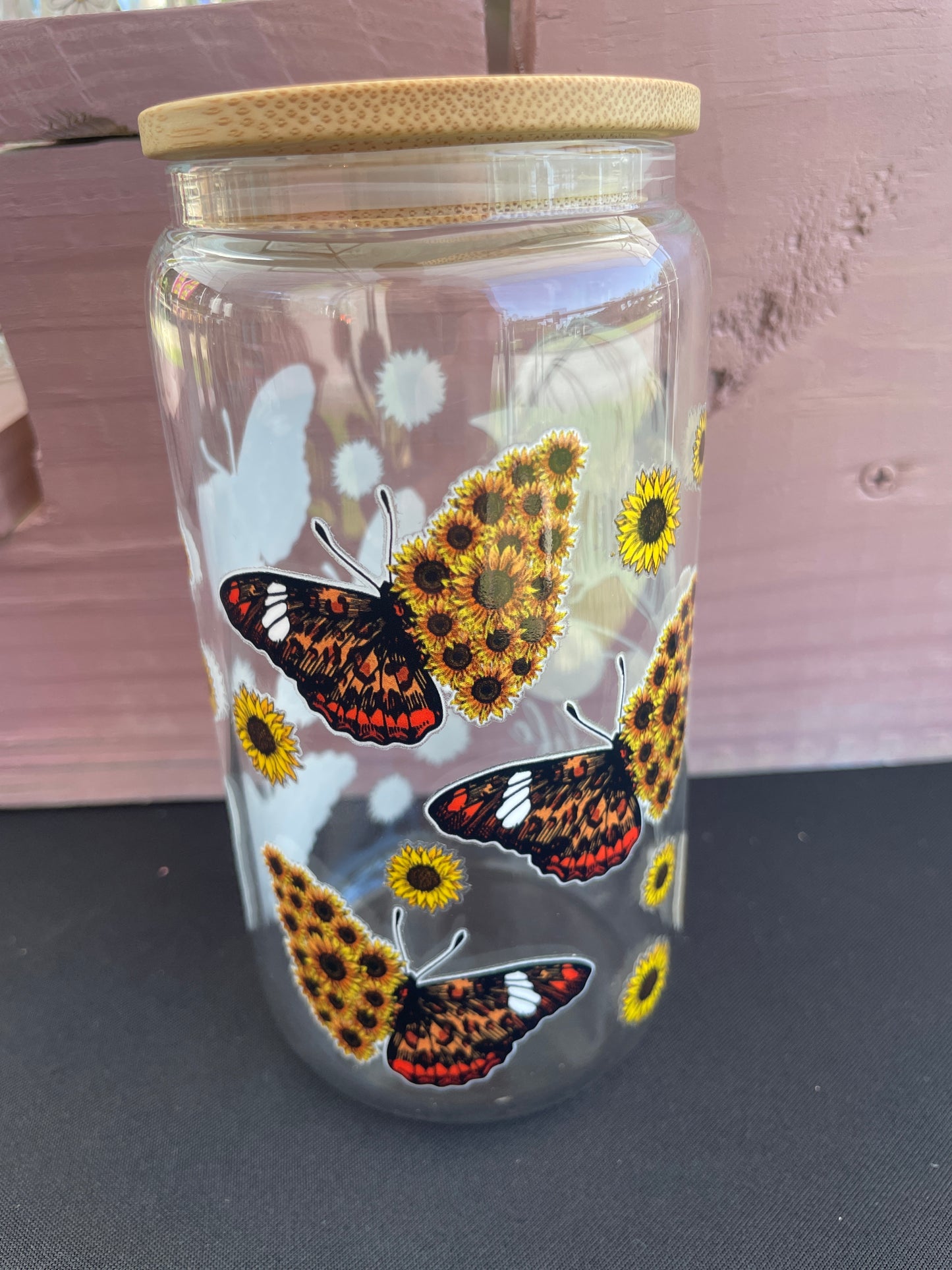 Sunflower/Butterfly Mom Life 16oz Glass Can